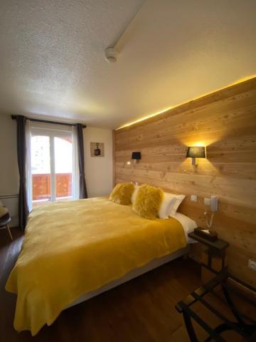 Snow Chill Hotel